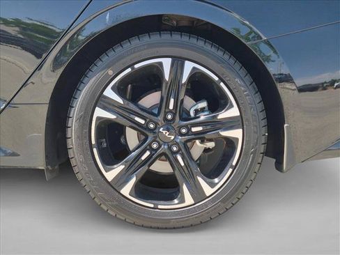 Used 2022 Kia K5 GT-Line AWD/4WD image 23