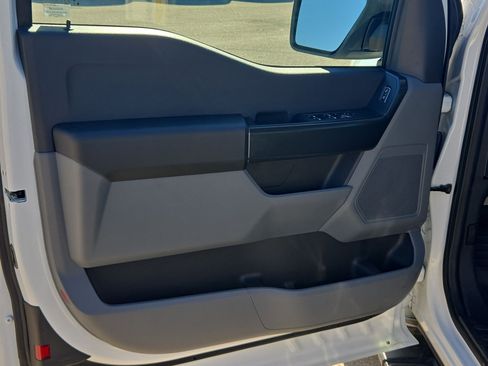 Used 2024 Ford F150 XL image 11