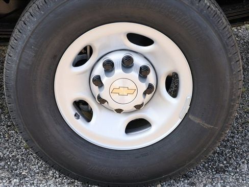 New 2025 Chevrolet Express 2500 w/ Driver Convenience Package image 5