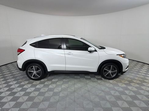 Used 2022 Honda HR-V EX-L image 4