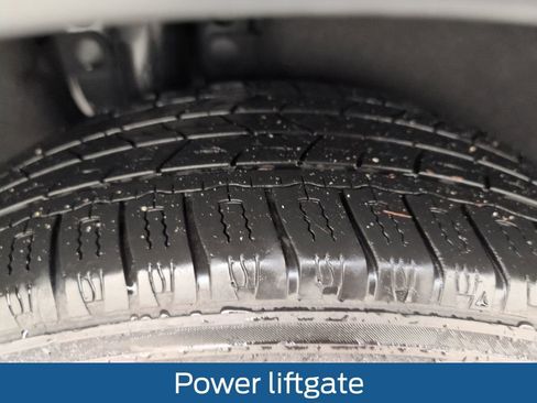 Used 2022 Ford Escape SEL w/ Technology Package image 22