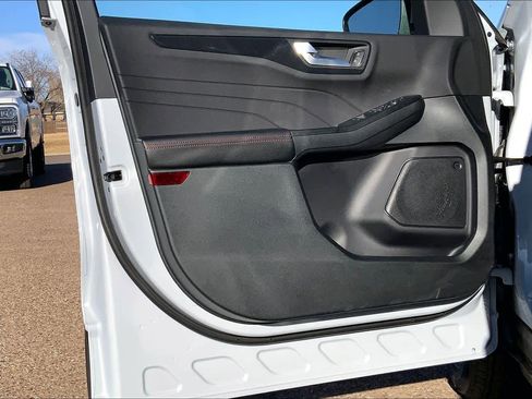 New 2026 Ford Escape ST-Line Select image 10