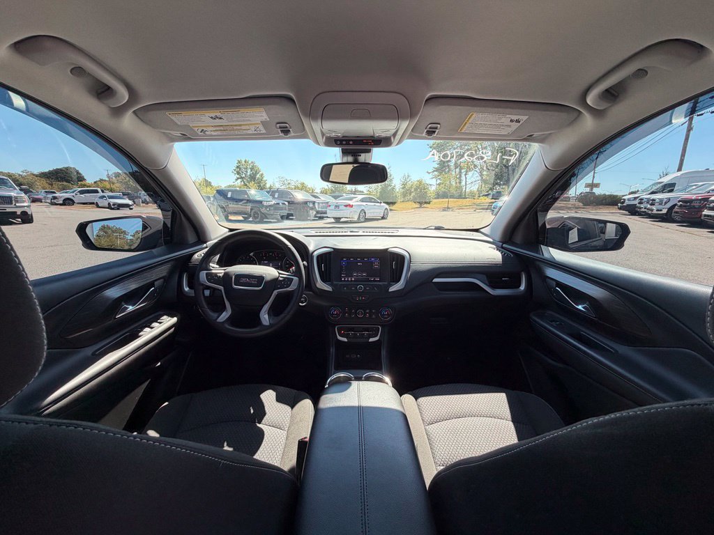 Used 2022 GMC Terrain SLE w/ Driver Convenience Package AWD/4WD image 15