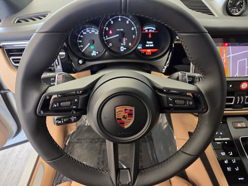 New 2026 Porsche Macan AWD/4WD image 17