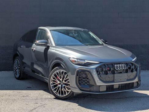 New 2026 Audi SQ5 Prestige AWD/4WD image 3