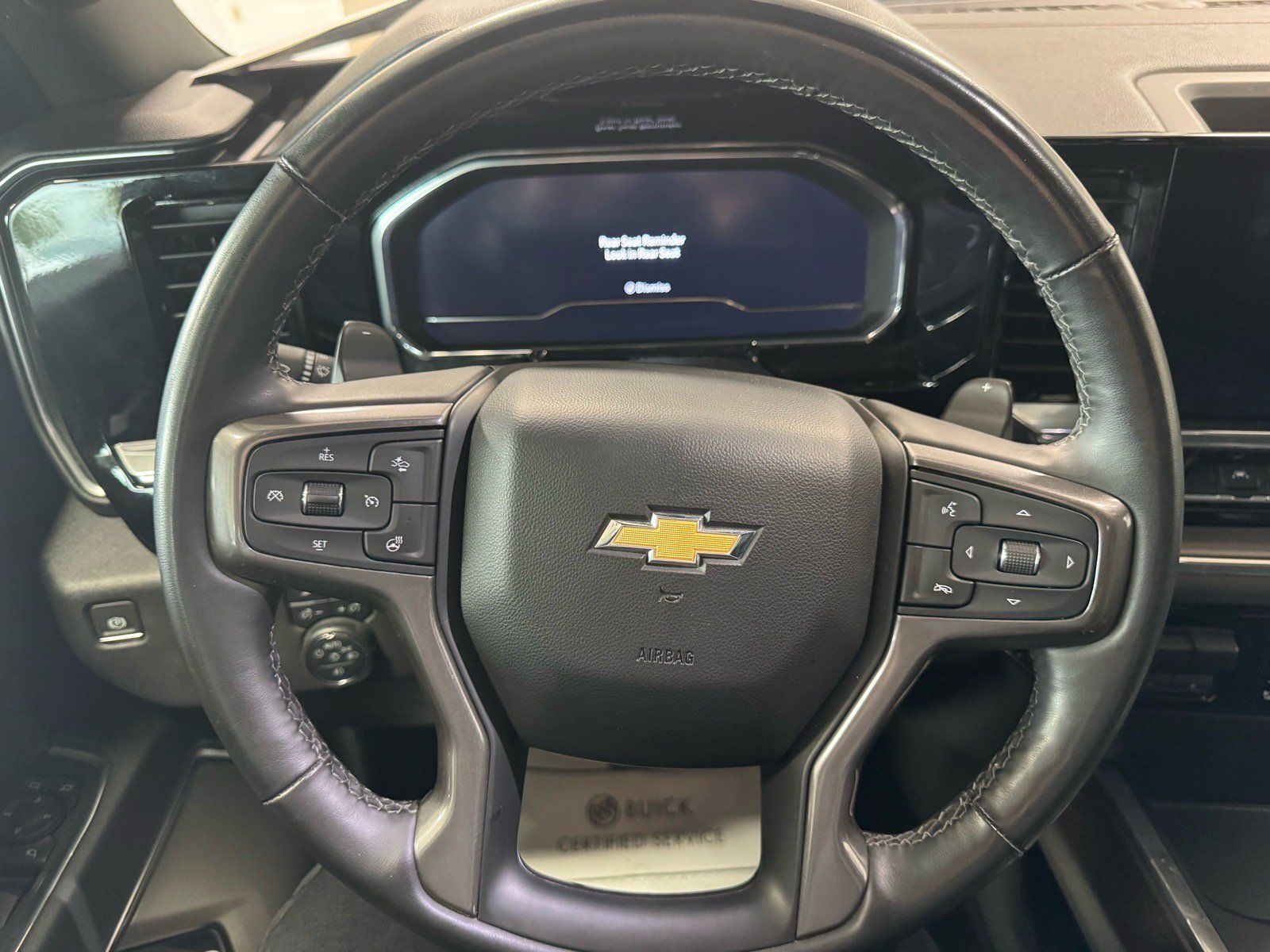 Used 2024 Chevrolet Silverado 1500 High Country w/ High Country Premium Package AWD/4WD image 25