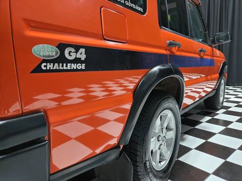 Used 2004 Land Rover Discovery S image 45