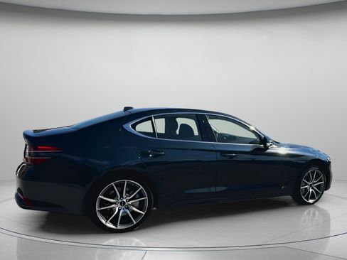 Used 2025 Genesis G70 2.5T image 30