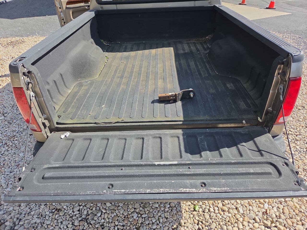 Used 2004 Ford F250 Lariat AWD/4WD image 25