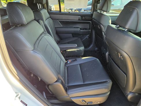 New 2025 Hyundai Santa Fe Calligraphy image 11