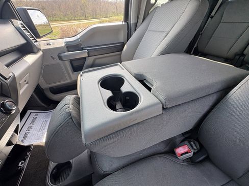 Used 2018 Ford F150 XLT w/ Equipment Group 302A Luxury image 34