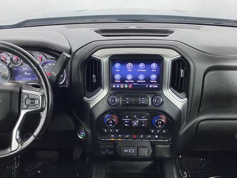 Certified 2019 Chevrolet Silverado 1500 LTZ w/ LTZ Plus Package AWD/4WD image 16