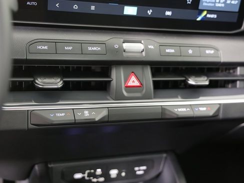 New 2025 Kia K4 EX image 15