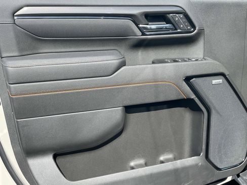 New 2026 GMC Sierra 2500 AT4 w/ AT4 Premium Plus Package AWD/4WD image 19