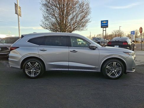 Certified 2025 Acura MDX w/ Advance Package image 7