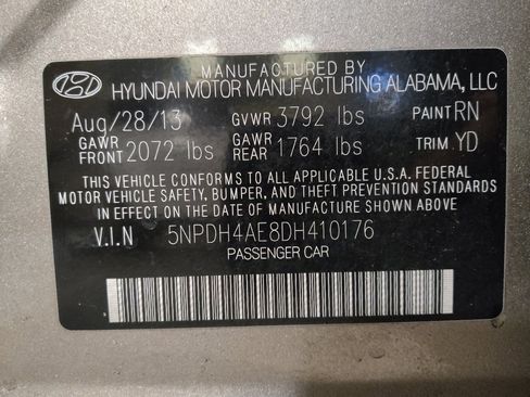 Used 2013 Hyundai Elantra Limited w/ Technology Pkg image 33