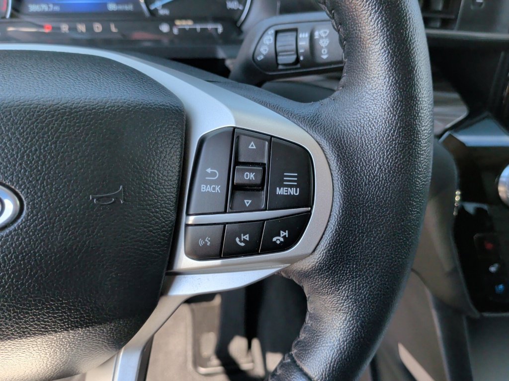 Used 2023 Ford Explorer Limited w/ Limited Technology Package RWD image 19