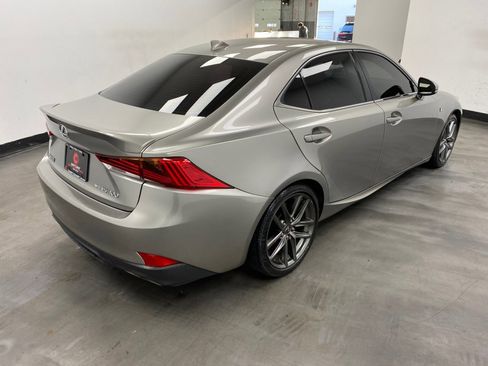 Used 2018 Lexus IS 300 F Sport image 6