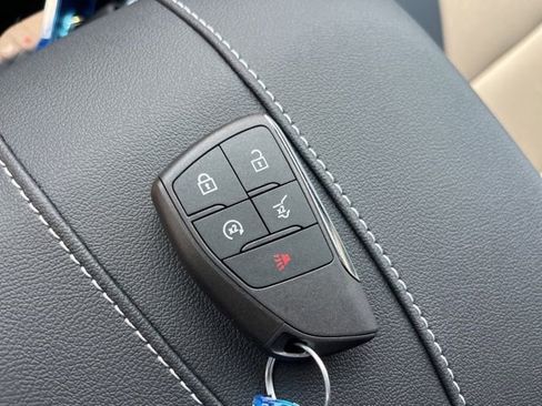 New 2026 Chevrolet Traverse LT w/ Driver Confidence Package image 44