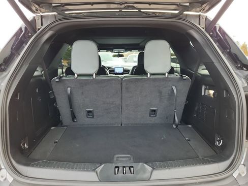 Used 2022 Ford Explorer Timberline image 11