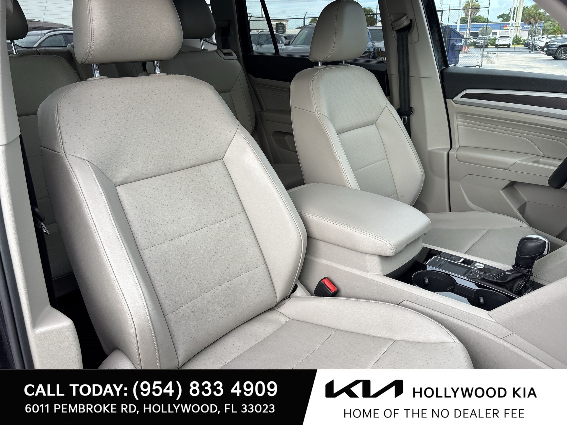 Used 2022 Volkswagen Atlas SE FWD image 25