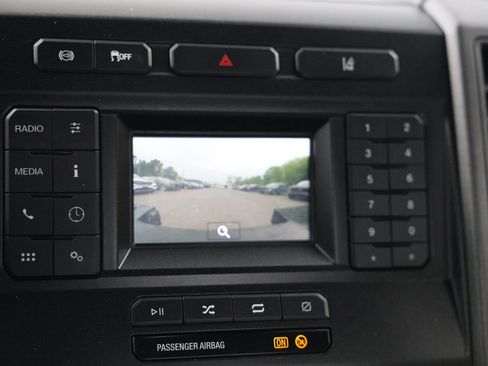 Certified 2022 Ford F550 4x4 Regular Cab Super Duty w/ Power Equipment Group image 20