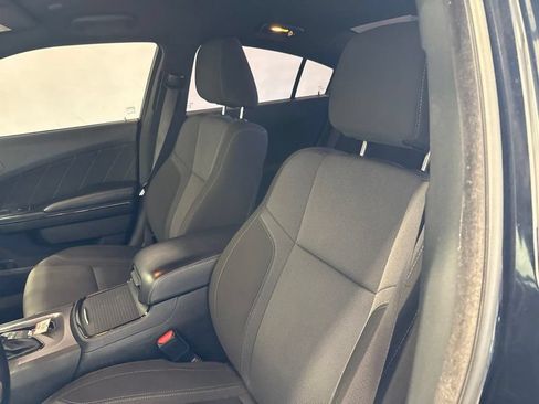 Used 2021 Dodge Charger SXT w/ Blacktop Package RWD image 16