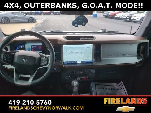 Used 2021 Ford Bronco Outer Banks image 4