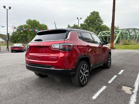 Certified 2025 Jeep Compass Limited w/ Elite Group AWD/4WD image 7