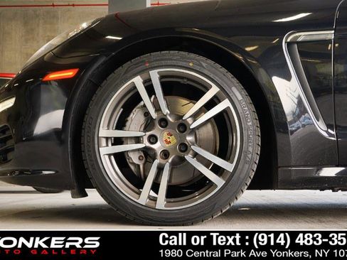 Used 2016 Porsche Panamera 4 Edition image 57