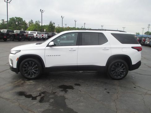 Used 2023 Chevrolet Traverse RS AWD/4WD image 11