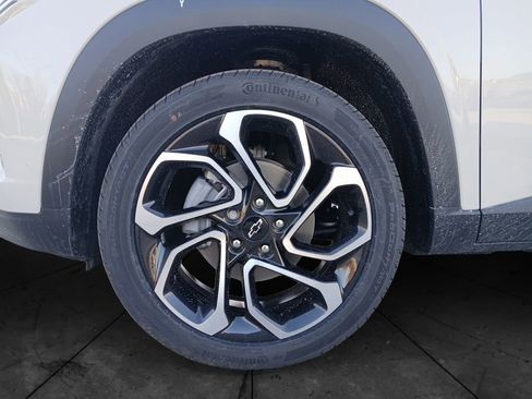 New 2026 Chevrolet Trax RS w/ Sunroof Package FWD image 14