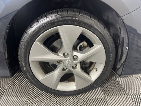 Used 2012 Toyota Camry SE image 12
