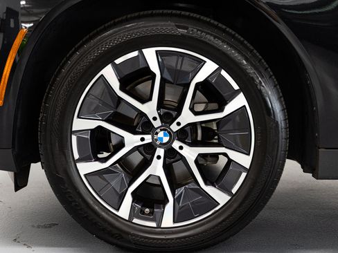 Used 2026 BMW X3 xDrive30i AWD/4WD image 14