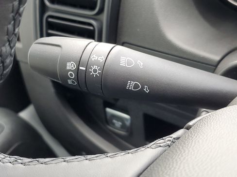 Used 2025 RAM ProMaster 1500 w/ Premium Convenience Group image 12