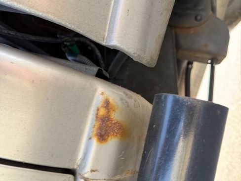 Used 2004 Chevrolet Silverado 2500 LT w/ Heavy-Duty Power Package image 13