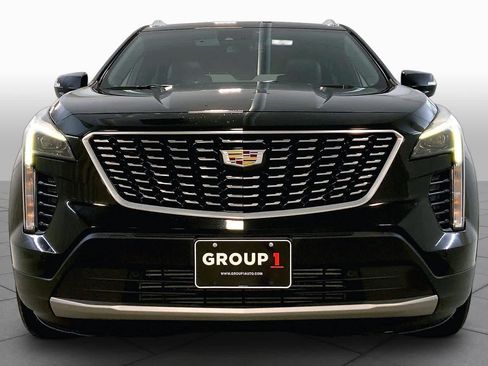 Used 2023 Cadillac XT4 Premium Luxury AWD/4WD image 3