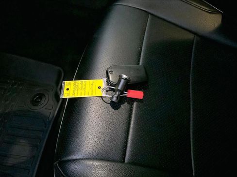 Used 2024 Toyota Tacoma SR5 RWD image 14