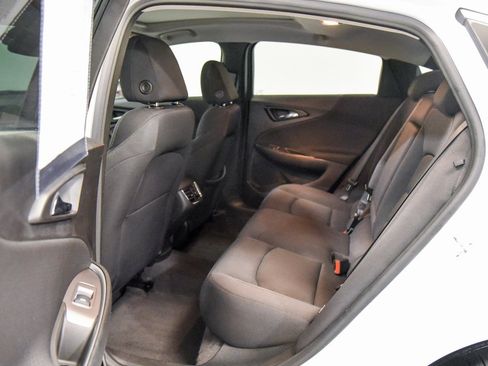 Used 2024 Chevrolet Malibu LT image 15