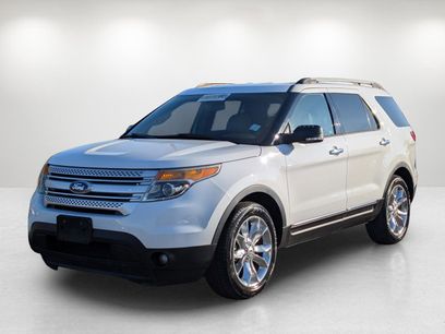 Used 2015 Ford Explorer XLT w/ Equipment Group 202A