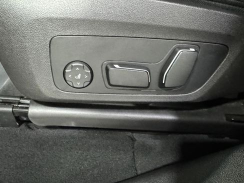 Used 2024 BMW X3 sDrive30i image 28