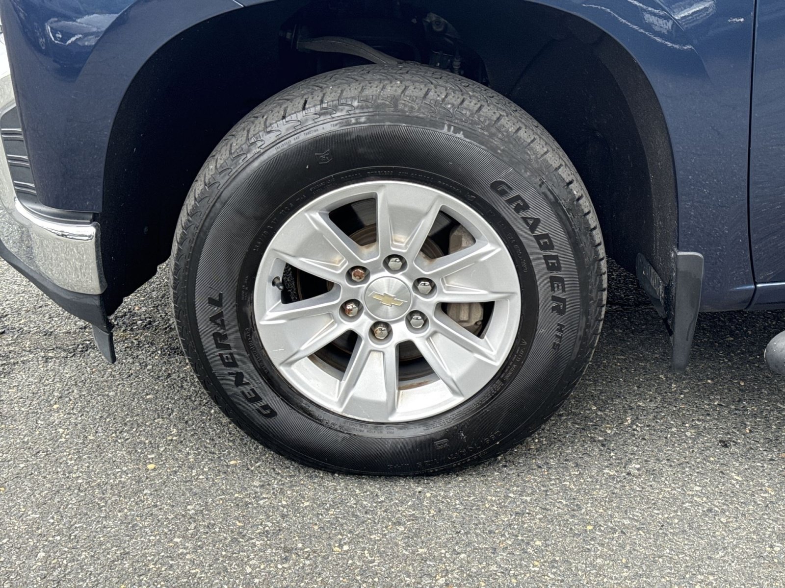 Used 2020 Chevrolet Silverado 1500 LT w/ All-Star Edition AWD/4WD image 13