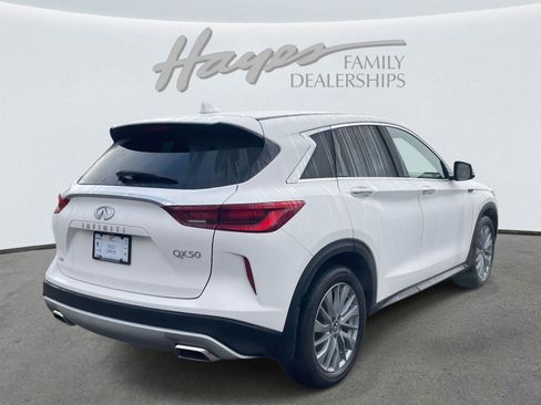 Used 2025 INFINITI QX50 Pure AWD/4WD image 25