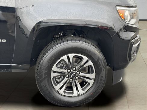Used 2022 Chevrolet Colorado Z71 image 41