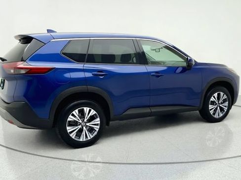 Used 2021 Nissan Rogue SV AWD/4WD image 6