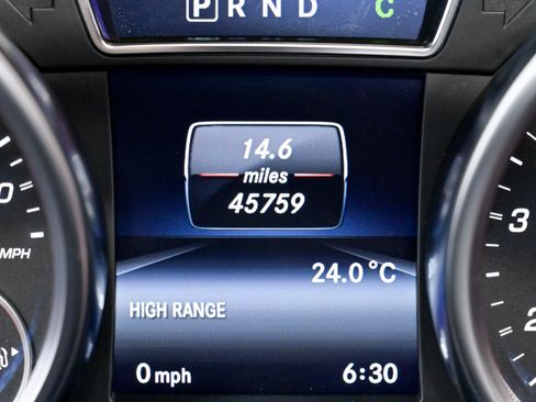 Used 2017 Mercedes-Benz G 63 AMG 4MATIC image 11