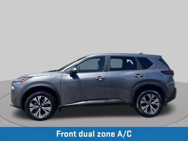 Used 2022 Nissan Rogue SV FWD image 2