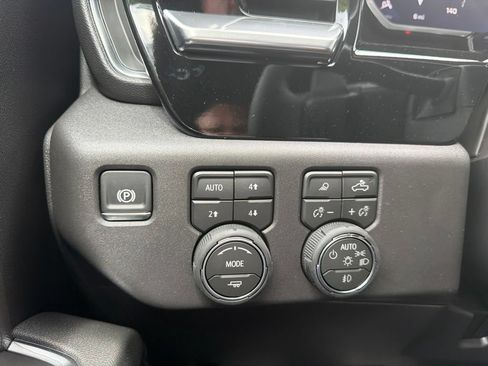 New 2026 Chevrolet Silverado 1500 LT Trail Boss w/ LT Trail Boss Premium Package AWD/4WD image 24