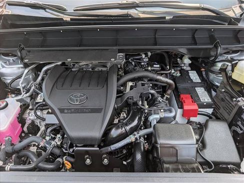 Used 2025 Toyota Highlander Platinum AWD/4WD image 25