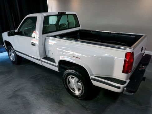 Used 1997 GMC Sierra 1500 4x4 Regular Cab w/ Marketing Option Pkg 3 image 51